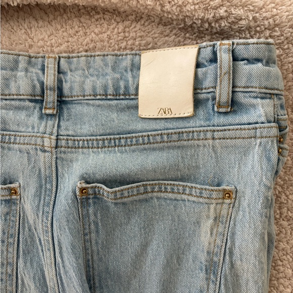 ZARA HIGHRISE STRAIGHT JEANS - Picture 4 of 4